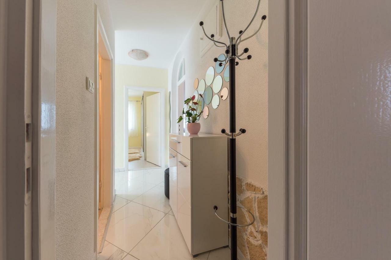 Apartment Danijela II Šibenik Buitenkant foto